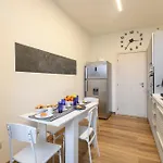Modica, 16 - Near Iulm * Milano
